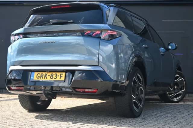 Peugeot E-5008 (2024) thumbnail 4