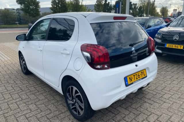 Peugeot 108 (2021) thumbnail 4