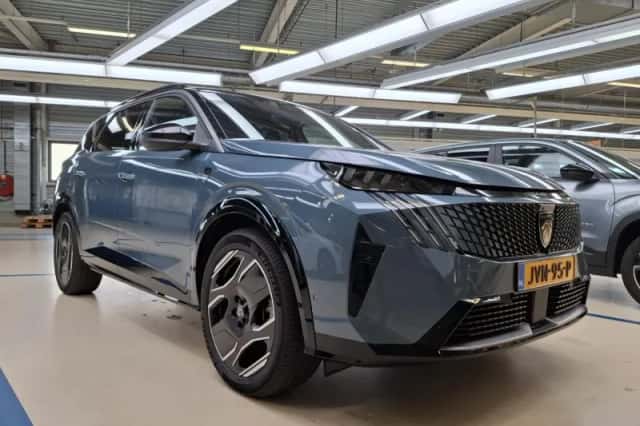 Peugeot E-5008 (2026) thumbnail 5