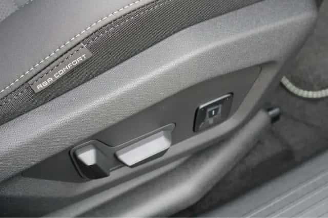 Peugeot 5008 (2026) thumbnail 6