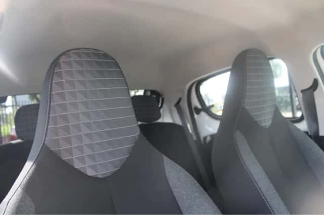 Peugeot 108 (2021) thumbnail 4