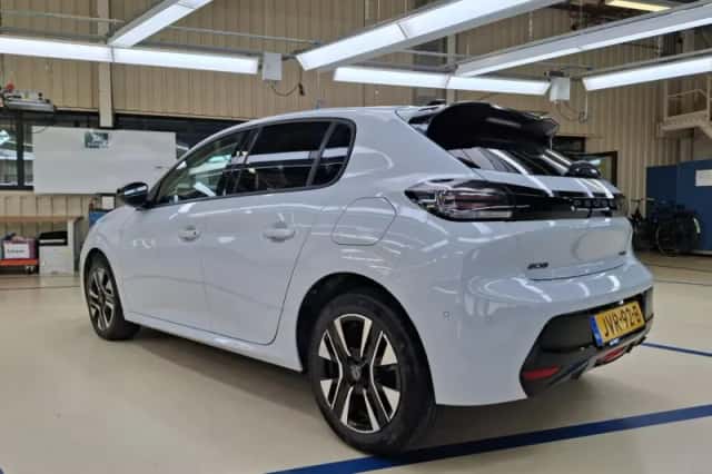Peugeot 208 (2026) thumbnail 4