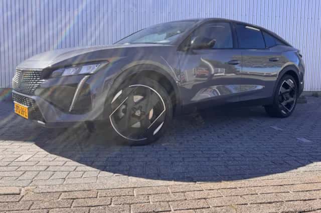Peugeot 408 (2025) thumbnail 1