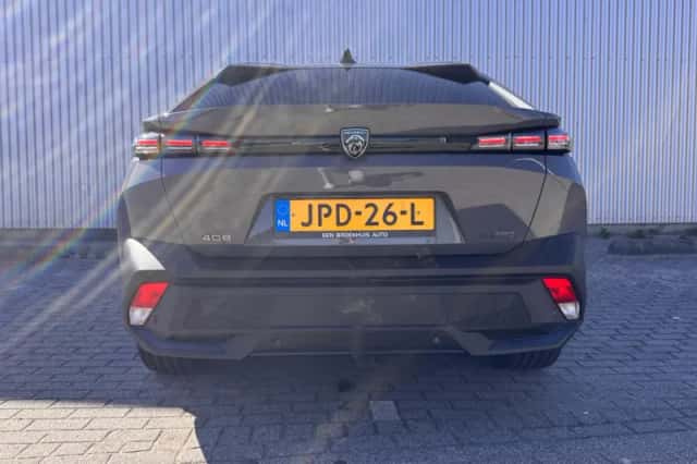 Peugeot 408 (2025) thumbnail 5