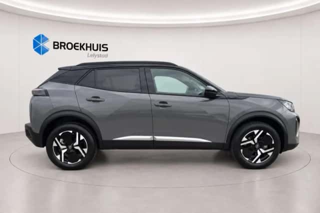 Peugeot 2008 (2025) thumbnail 3