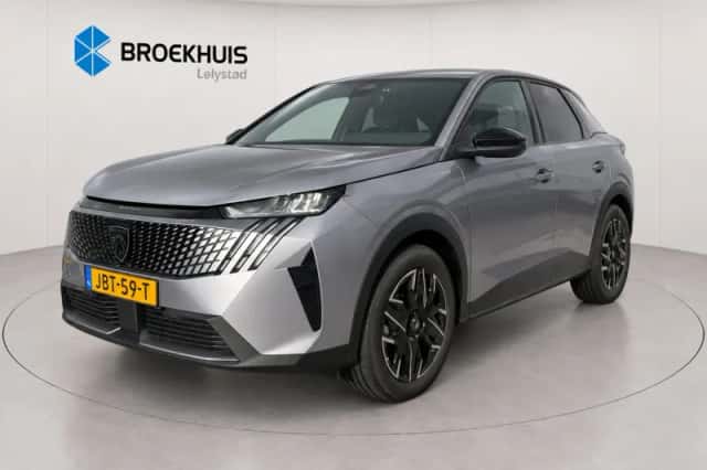 Peugeot 3008 (2025) thumbnail 1