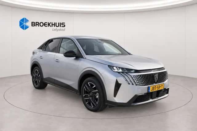 Peugeot 3008 (2025) thumbnail 4
