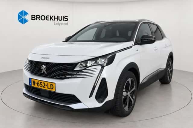 Peugeot 3008 (2021) thumbnail 1