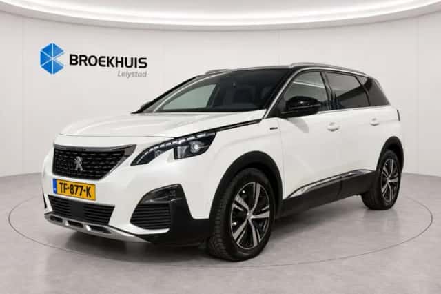 Peugeot 5008 (2018) thumbnail 1