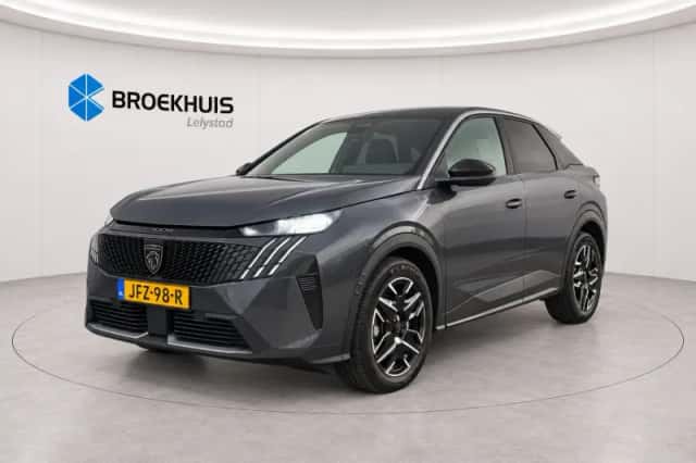 Peugeot 3008 (2025) thumbnail 1