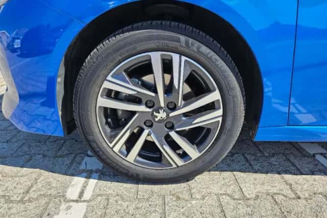 Peugeot 208 (2022) thumbnail 6