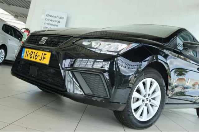SEAT Ibiza (2021) thumbnail 5