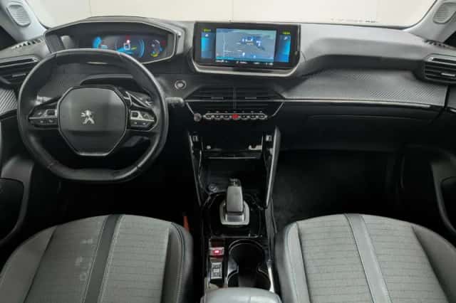 Peugeot e-2008 (2021) thumbnail 5