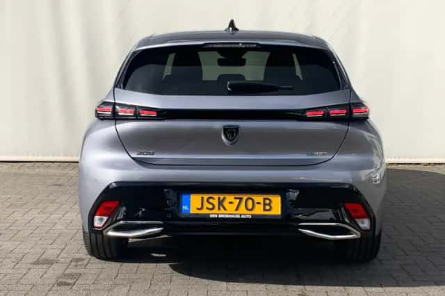 Peugeot 308 (2025) thumbnail 5