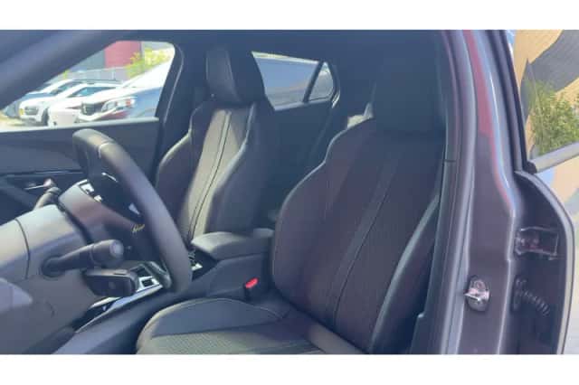 Peugeot 2008 (2026) thumbnail 3