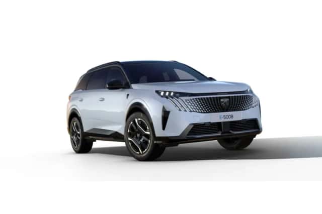 Peugeot 5008 (2026) thumbnail 2
