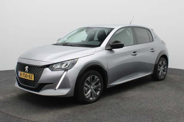 Peugeot e-208 (2022) thumbnail 1