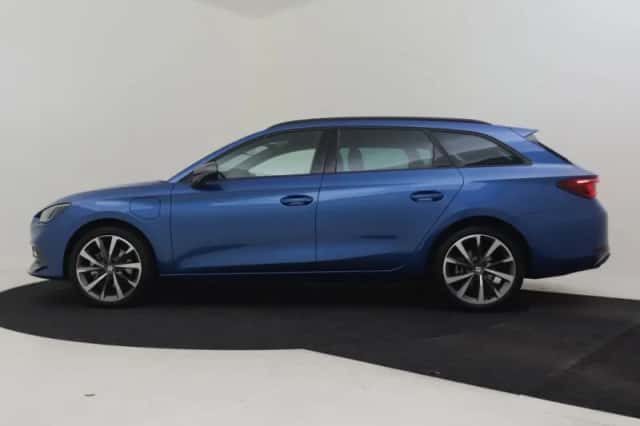 SEAT Leon Sportstourer (2026) thumbnail 3