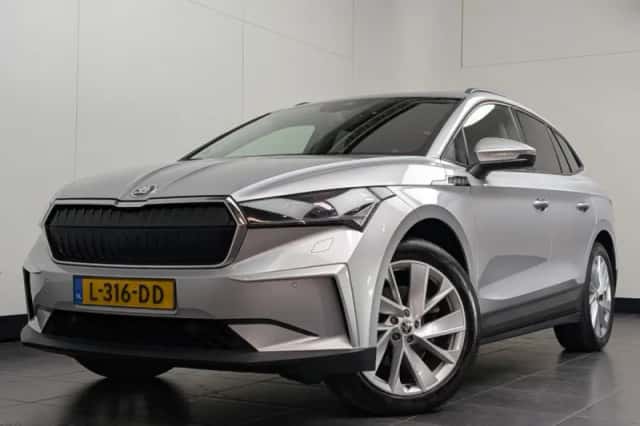 Škoda Enyaq (2021) thumbnail 2