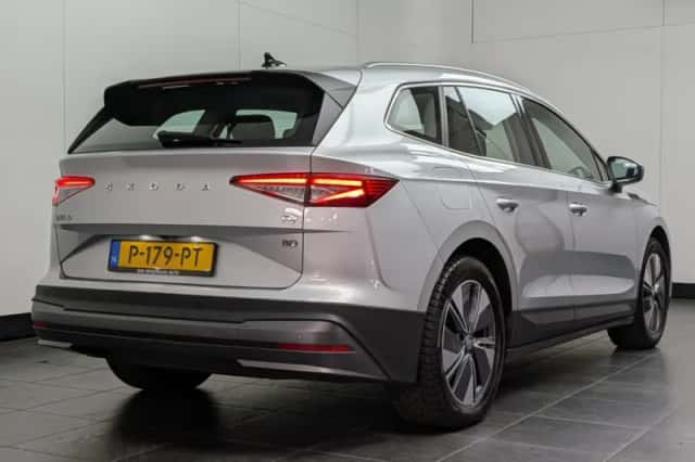 Škoda Enyaq (2022) thumbnail 4