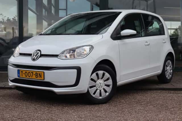 Volkswagen Up! (2023) thumbnail 1