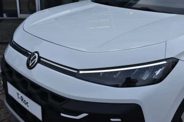 Volkswagen T-Roc (2026) thumbnail 5