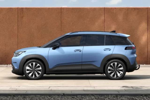 Volkswagen ID. Cross (2026) thumbnail 3