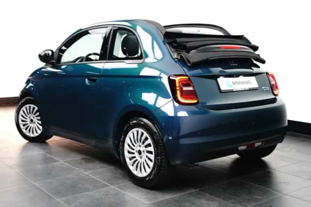Fiat 500e (2023) thumbnail 5