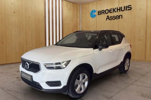 Volvo XC40 (2021) thumbnail 1
