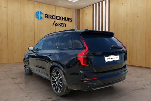 Volvo XC90 (2026) thumbnail 3
