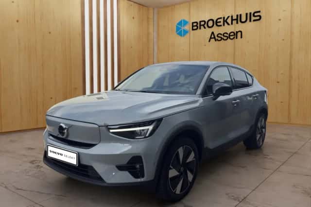 Volvo C40 (2024) thumbnail 1