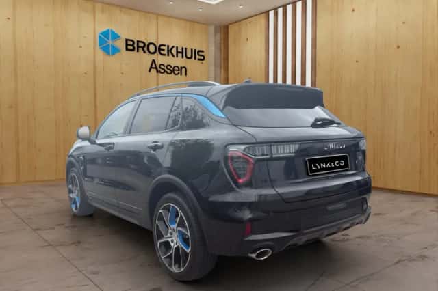 Lynk & Co 01 (2024) thumbnail 3