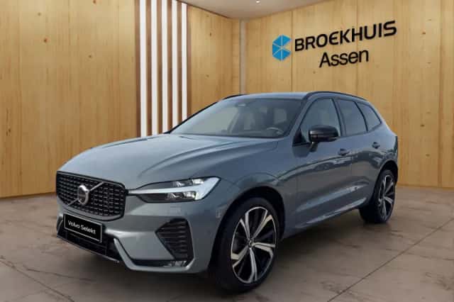 Volvo XC60 (2023) thumbnail 1