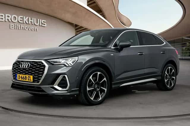 Audi Q3 Sportback (2019) thumbnail 1