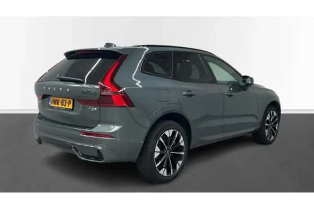 Volvo XC60 (2025) thumbnail 3