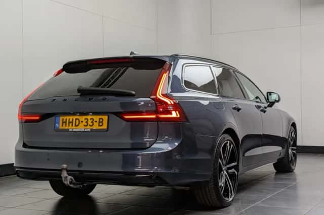 Volvo V90 (2025) thumbnail 4