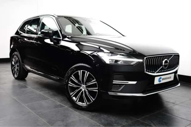 Volvo XC60 (2022) thumbnail 2