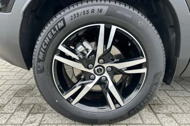 Volvo XC40 (2026) thumbnail 4
