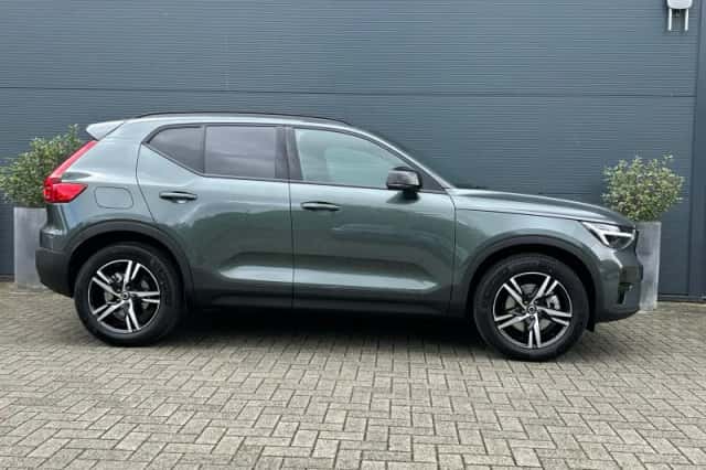 Volvo XC40 (2026) thumbnail 3