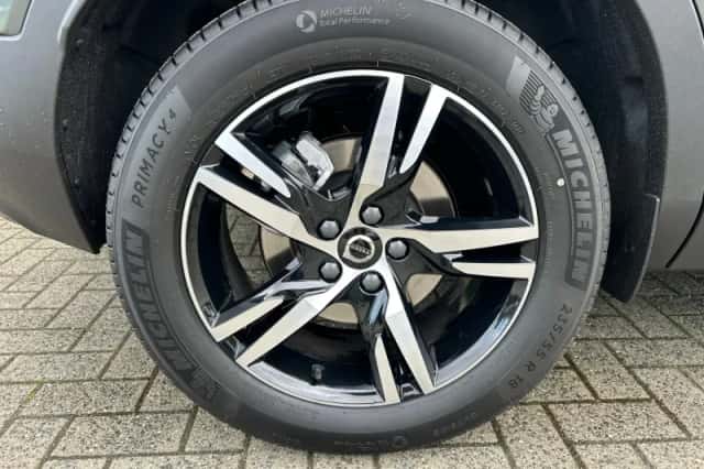 Volvo XC40 (2026) thumbnail 4