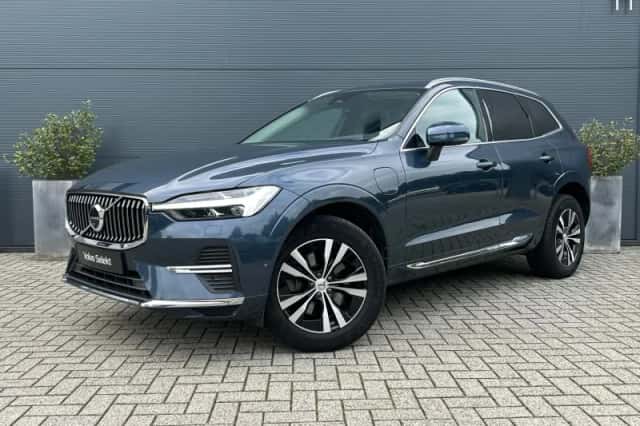 Volvo XC60 (2022) thumbnail 1