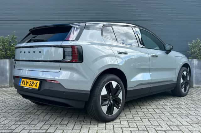 Volvo EX30 (2026) thumbnail 2