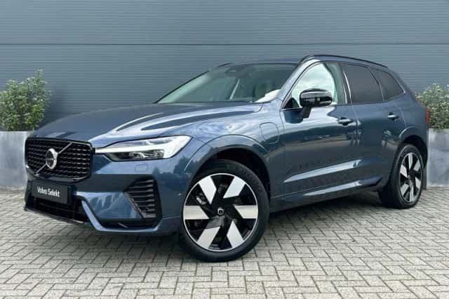 Volvo XC60 (2023) thumbnail 1