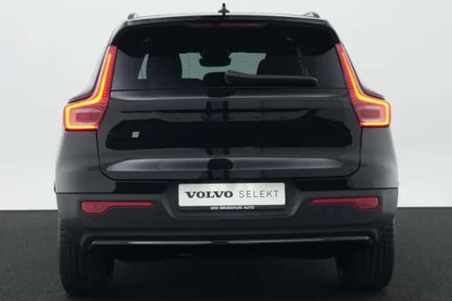 Volvo EX40 (2026) thumbnail 6