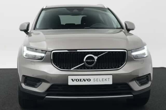 Volvo XC40 (2021) thumbnail 5