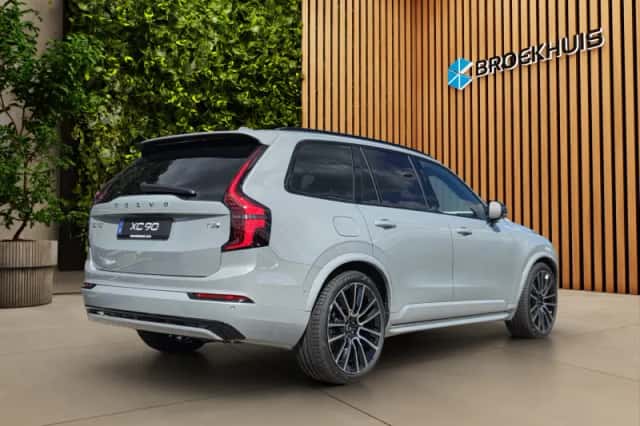 Volvo XC90 (2026) thumbnail 2