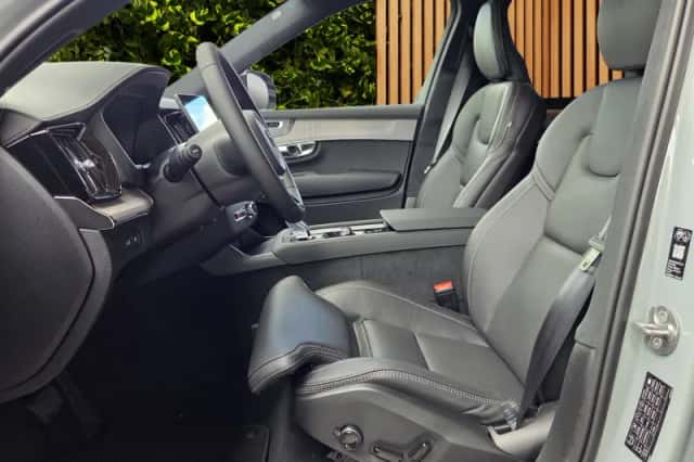Volvo XC90 (2026) thumbnail 5
