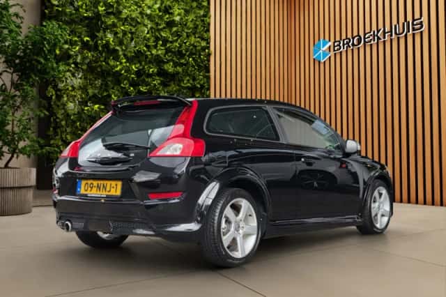 Volvo C30 (2010) thumbnail 2