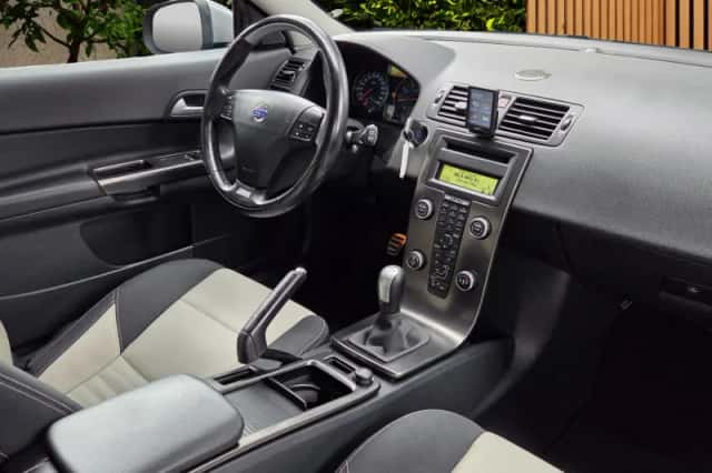 Volvo C30 (2010) thumbnail 3