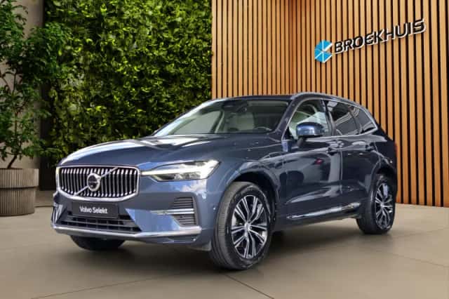 Volvo XC60 (2022) thumbnail 1